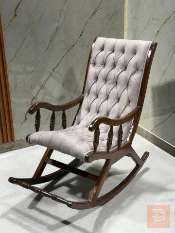 كرسي هزاز تركي مستعمل للمقايضة في بغداد