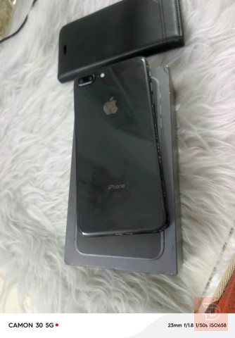 iPhone تمانية بلاس مستعمل للبيع في النجف الأشرف