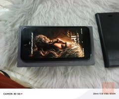 iPhone تمانية بلاس مستعمل للبيع في النجف الأشرف