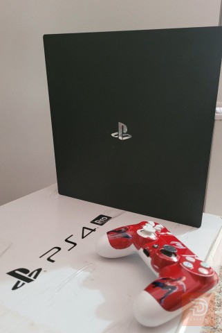 PS4 Pro مستعمل للبيع في كربلاء المقدسة