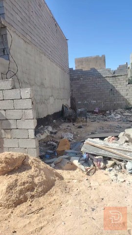 قطعة أرض في شارع طويريج حي الرباب 100 م² للبيع في كربلاء المقدسة
