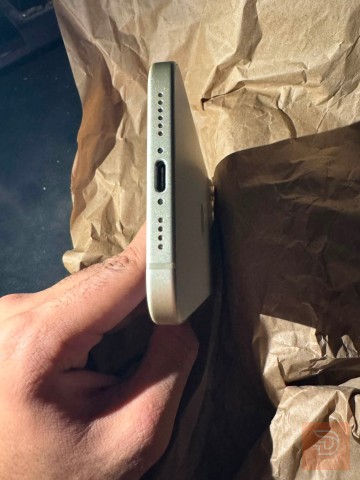 iPhone 15 Plus أصفر 128GB مستعمل للبيع في بغداد