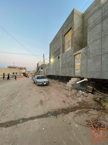 بيت طابقين ركن 200 متر للبيع في الأنبار
