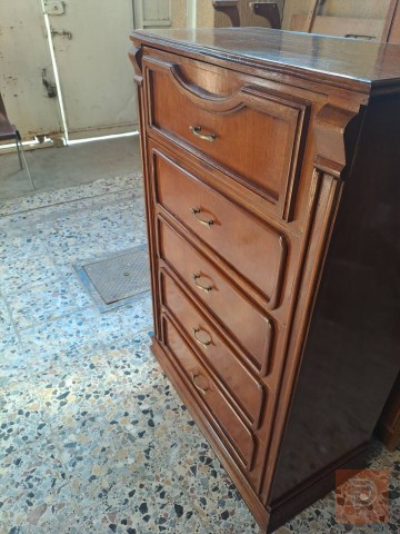 ميز مجرات عرض 85 سم للبيع في بغداد