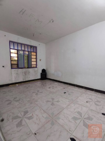 بيت طابق ثاني مساحة 150م للايجار في بغداد