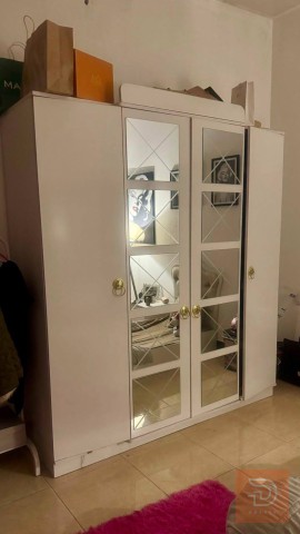 غرفة نفر نقص مستعمل للبيع في بغداد