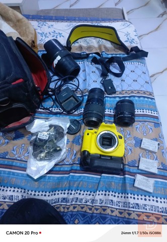 كاميرا كانون D700 للبيع في الديوانية