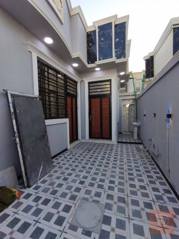 دار بمساحة 130 متر في البصرة للبيع
