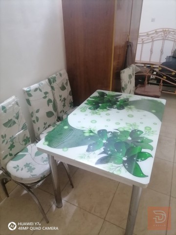 ميز طعام مع كراسي 2 للبيع في كربلاء المقدسة