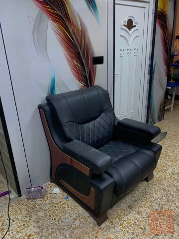 تخم جلد مكتبي حديث جديد للبيع في ديالى