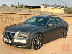 كرايسلر 300 2012 للبيع في البصرة
