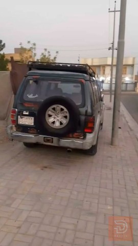 ميتسوبيشي باجيرو محوره مكينه وكير ستاركس مستعمل للبيع في بابل