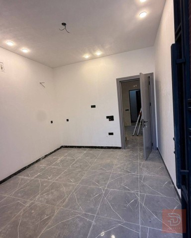دارين بناء حديث درجة أولى 50 متر للبيع في بغداد