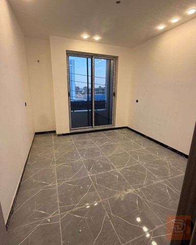 دارين بناء حديث درجة أولى 50 متر للبيع في بغداد