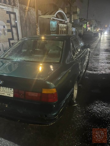 ماكنة سيارة موديل 90 مع قطع غيار للبيع في بغداد