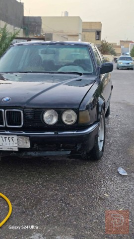 سيارة موديل 1990 للبيع في بغداد