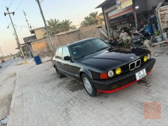 بي ام دبليو نظيفة وجاهزة للعمل مستعمل للبيع في الديوانية