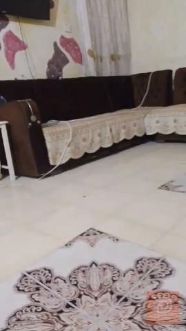 ديوان مع مفرش للبيع في واسط