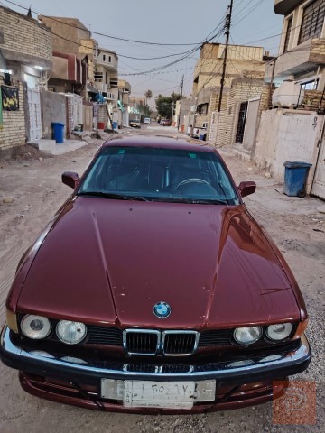 سيارة 730 على وضعها مستعمل للبيع في بغداد