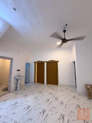 دار سكن بناء حديث 140 متر للبيع في البصرة