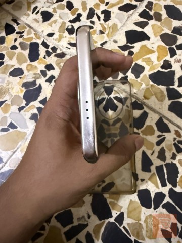 هونر x9c نظيف مستعمل للبيع في النجف الأشرف