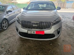 كيا سورنتو 7 راكب موديل 2019 للبيع في بغداد