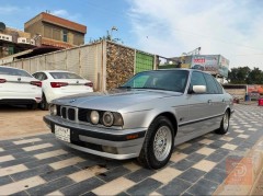 BMW 525 مسكر عدله وارد ياباني 1991 للبيع في بغداد