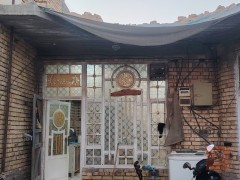 دار في حي الحكيم مساحة 225 متر للبيع في صلاح الدين