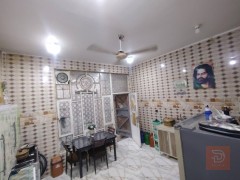 دار في حي الحكيم مساحة 225 متر للبيع في صلاح الدين