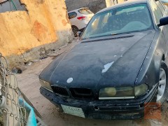 بي ام كاسحة 1996 للبيع في البصرة