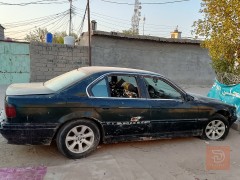بي ام كاسحة 1996 للبيع في البصرة