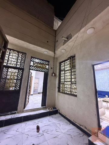 دار سكن طابقين ركن على شارعين 120م للبيع في البصرة
