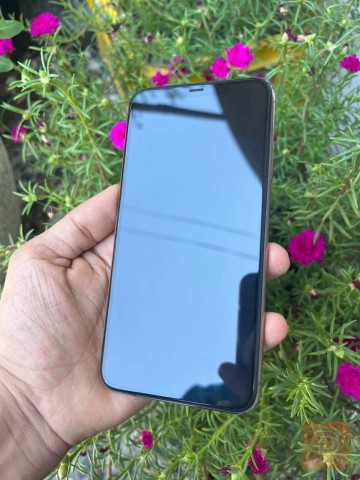 ايفون ١١ برو ماكس ذهبي color: gold للبيع في بغداد