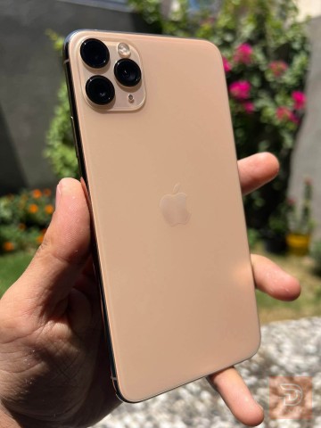 ايفون ١١ برو ماكس ذهبي color: gold للبيع في بغداد