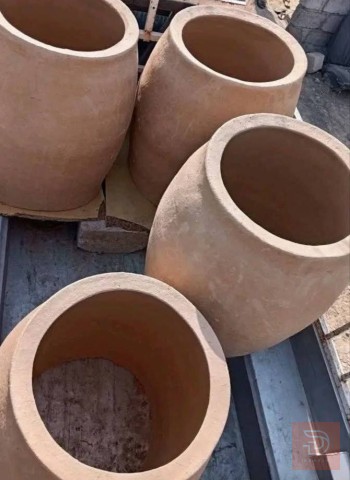 تنور طين عراقي للخبز والشوي للبيع في أربيل