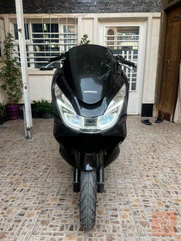 دراجة PCX الجيل الثاني 150 للبيع في بغداد