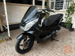دراجة PCX الجيل الثاني 150 للبيع في بغداد