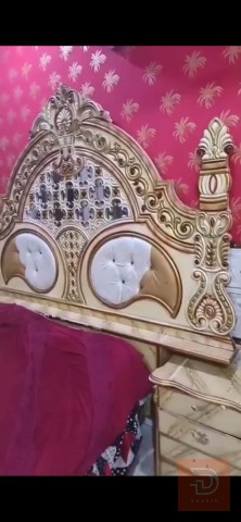 غرفة نوم عراقي نظيفة مستعمل للبيع في بغداد