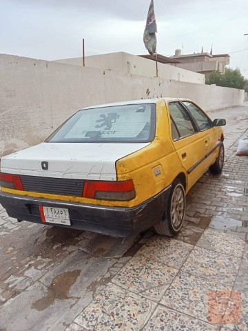 بيجو ٢٠٠٩ نظيفة جدا للبيع في بغداد