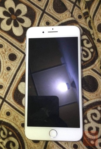 iPhone 8 Plus نظيف