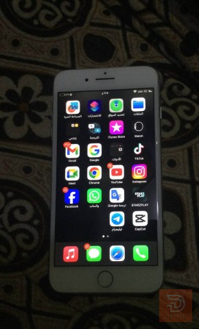 iPhone 8 Plus نظيف