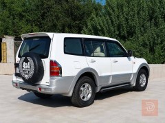 ميتسوبيشي باجيرو 2002 للبيع في الديوانية