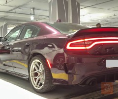 دودج تشارجر R/T plus موديل 2022 لون بنفسجي للبيع في بغداد
