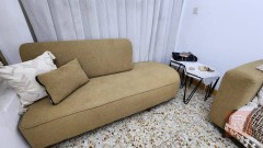 تخم 8 مقاعد مع 6 كوشات مستعمل للبيع في بغداد