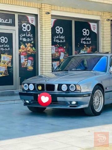 بي ام 525 موديل 89 للبيع في بغداد