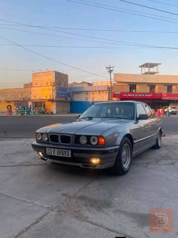 بي ام 525 موديل 92 للبيع في بغداد