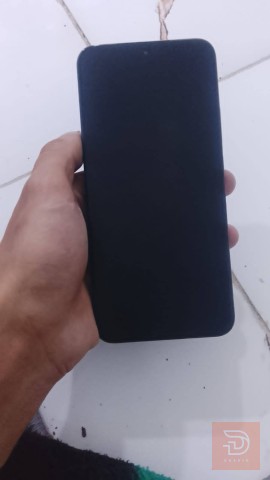هونر x9d بذاكرة 256 مستعمل للمقايضة في البصرة