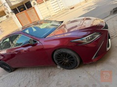 لكزس ES 2019 فول مواصفات للبيع في بغداد