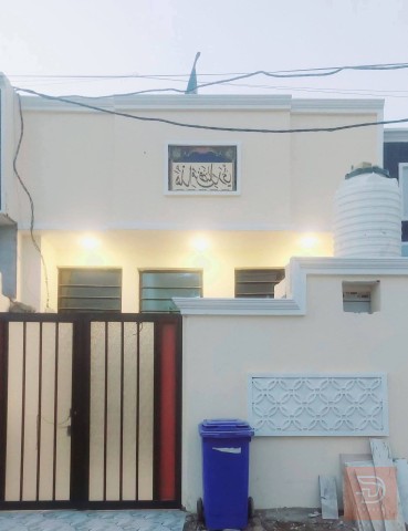دار سكن حديثة في حي الحكيم 100م للبيع في واسط