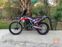 xmotos 2025 للبيع في بغداد